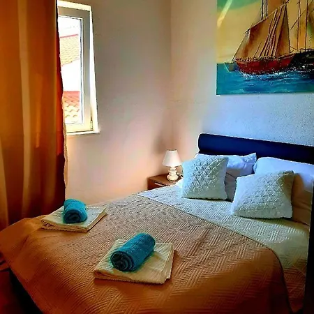 By The Sea Razanj, Rogoznica - 18284 Apartment *