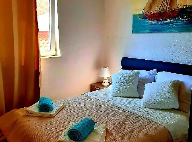 By The Sea Razanj, Rogoznica - 18284 Apartamento *